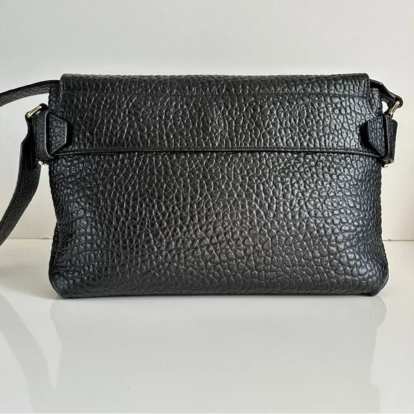 Authentic Burberry Lockford Medium Black Leather Shoulder Bag - Picture 3 of 10